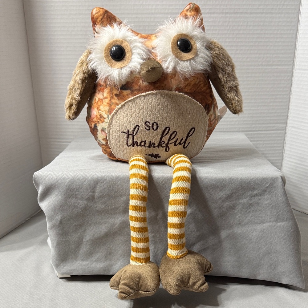 Plush Owl So Thankful Shelf Sitter with Striped Legs Big Eyes Furry Fall Colors